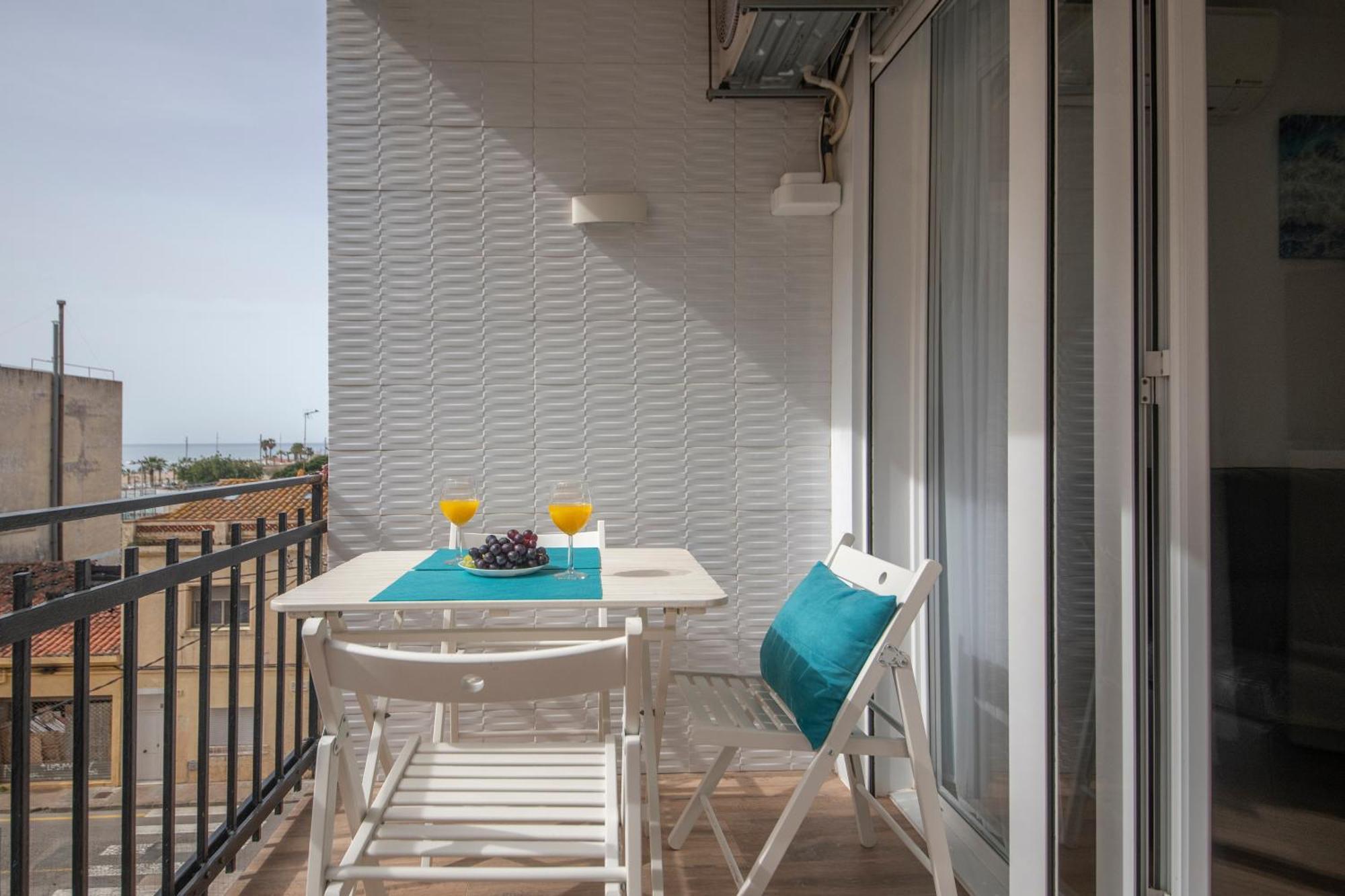Apartamento A 100 Metros De La Playa Pineda de Mar Exterior photo